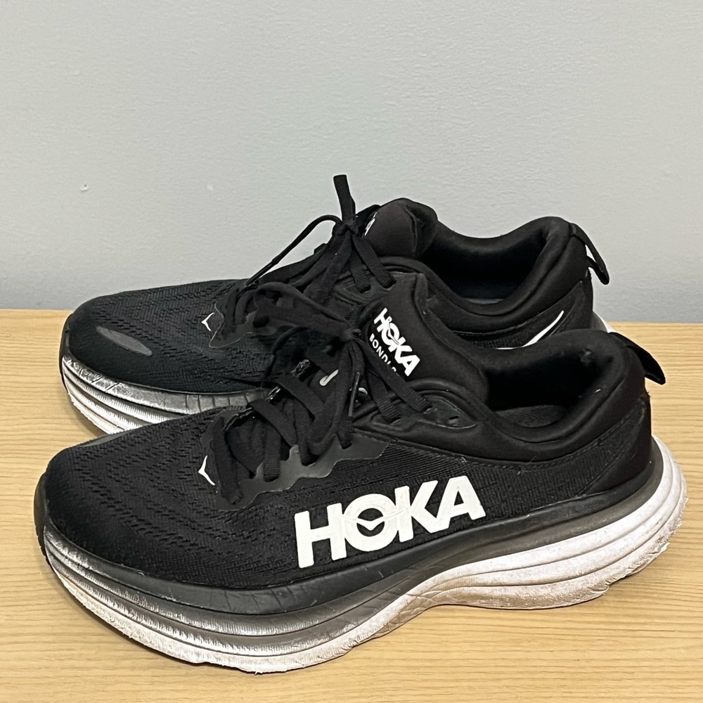 HOKA Women’s Bondi 8 Black Running Shoes